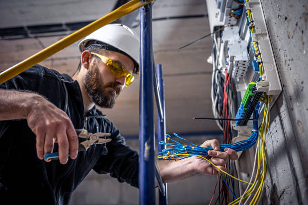 Best Emergency Electrical Repair  in Kaysville, UT